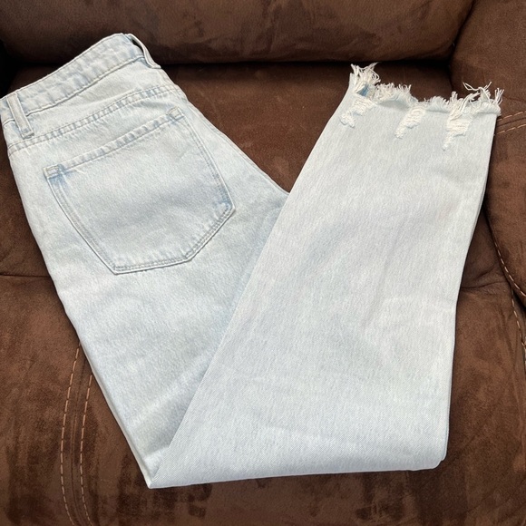 VERVET LOS ANGELES Light Blue Distressed Women's Jeans - Picture 8 of 12